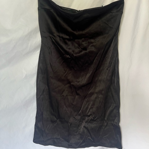 Zara Strapless Tight Black Dress - Picture 1 of 3